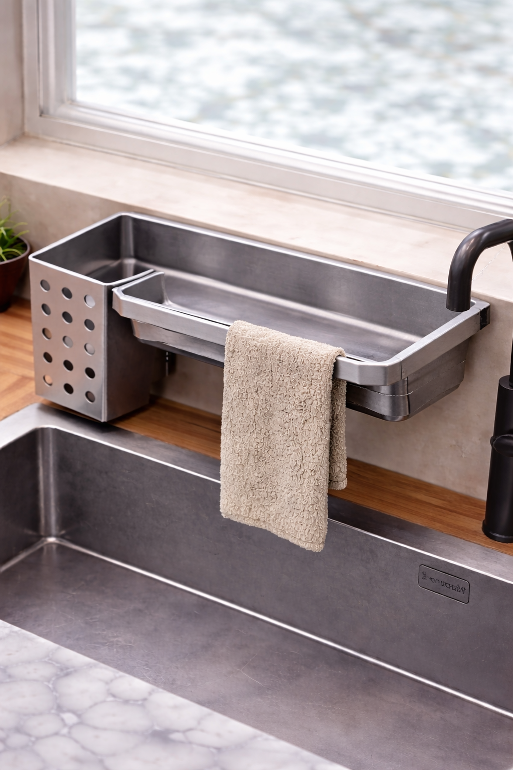 Kitchen Sink Rag Holder – Dishcloth Drain Rack for Storage & Organization